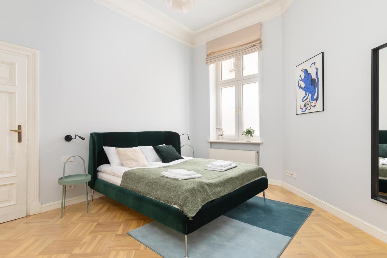 Marszalkowska 58 - Classy Two Bedroom Apartment With Balcony By Noclegi Renters Варшава Экстерьер фото